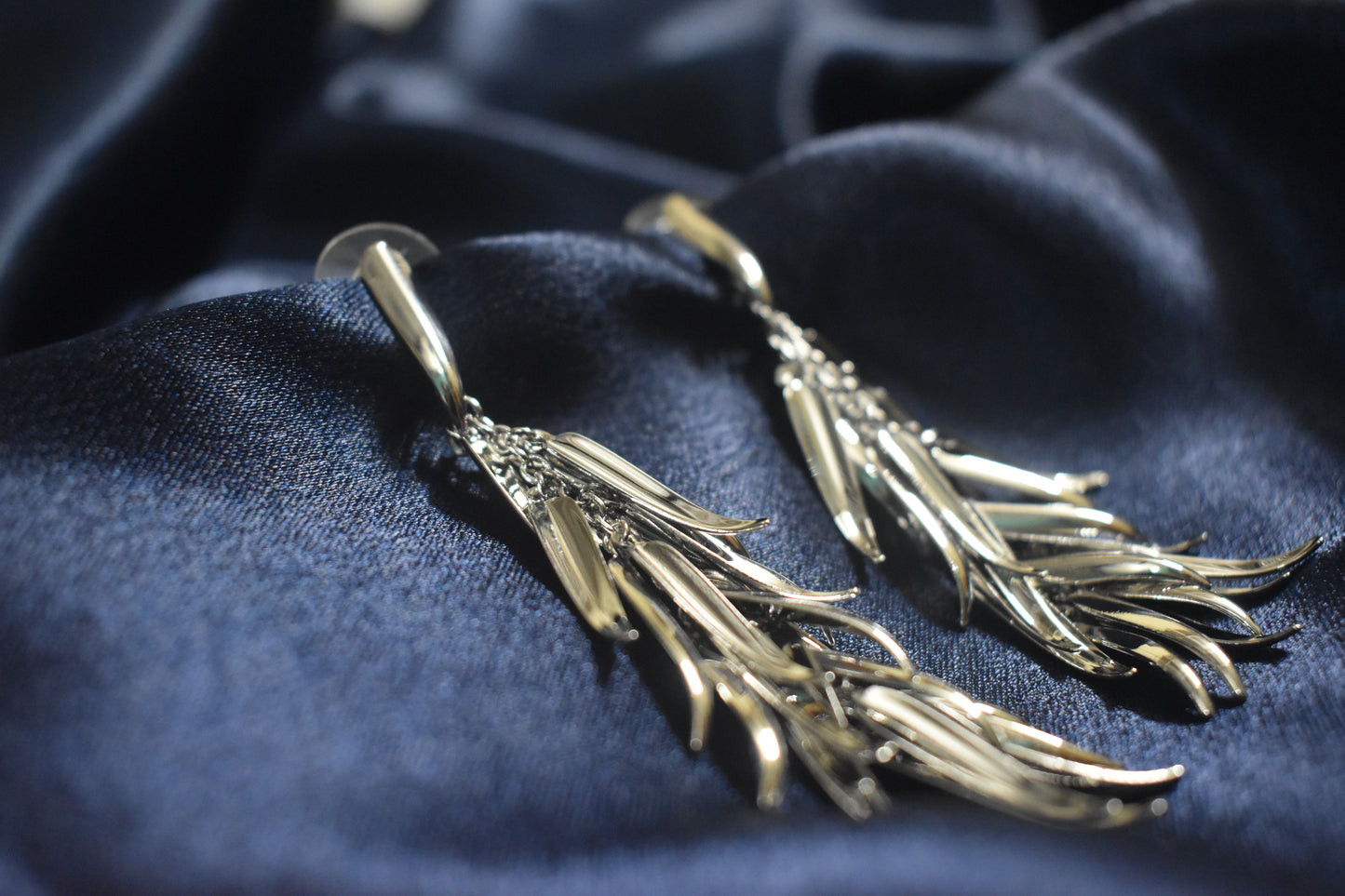 Anti-Tarnish Leaves Earrings